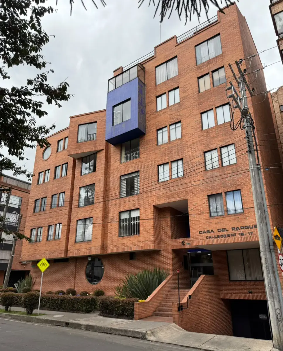 Edificio Casa del Parque, Bogotá, Colombia — cliente Doorman