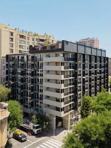 Edificio con portería remota Doorman en Chile