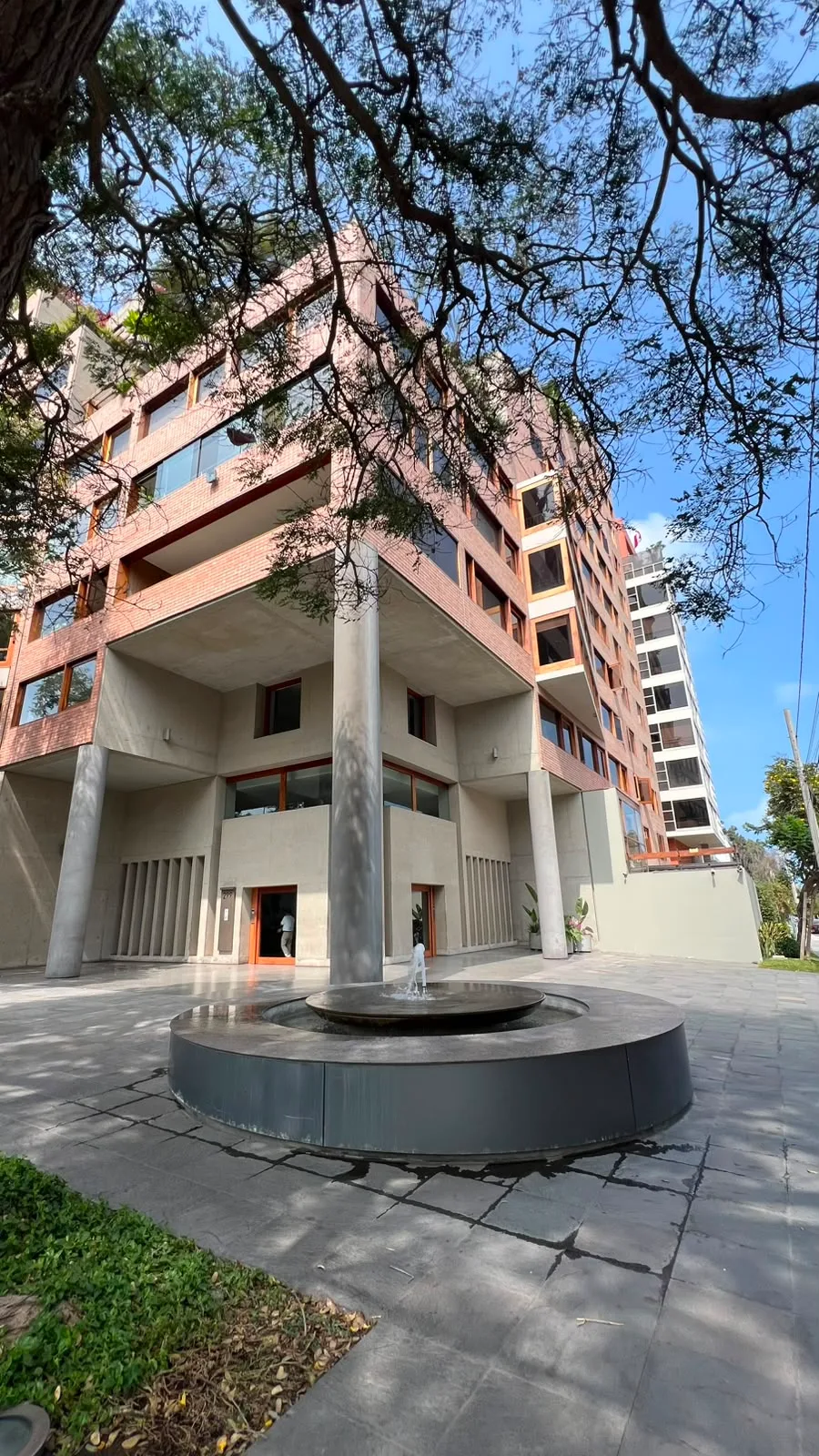 Edificio Pezet, San Isidro, Lima — cliente Doorman